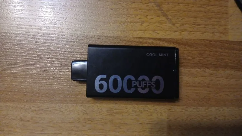 Одноразовый вейп Cool Mint 6000 затяжек