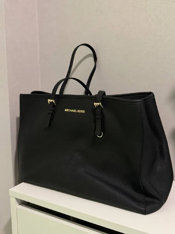 Michael Kors Jet Set Large Shoulder Tote Bag Saffiano Leather 1