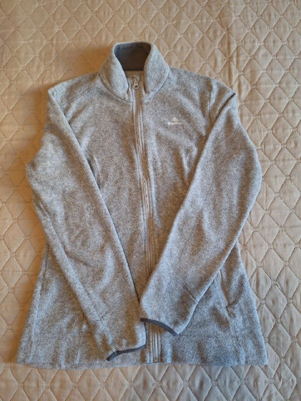 Женские куртки и кофты 8