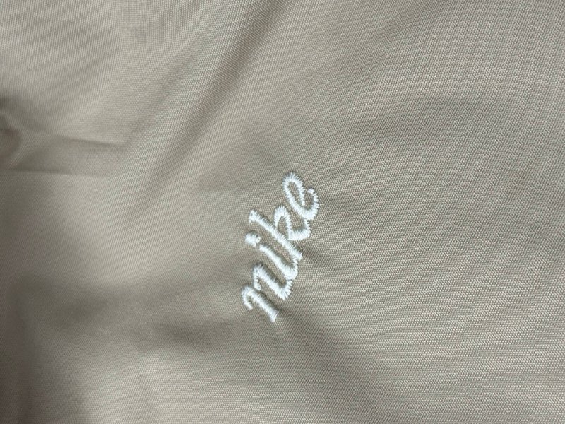 Куртка Nike размер M-L 10