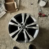 Оригинальные диски Mercedes-Benz R17 5