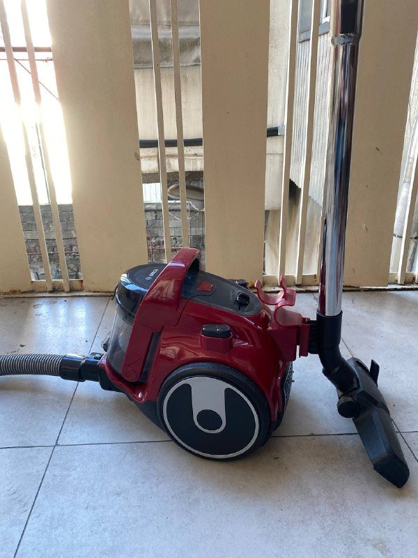 Пылесос Bosch Series 2 Bagless 4