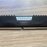 Corsair Vengeance LPX 16GB DDR4 2400 2