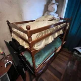 Двухъярусная деревянная кровать 1