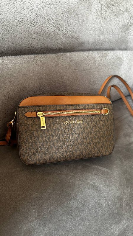 Оригинальная сумочка-кроссбоди Michael Kors