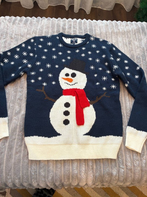 Мужская кофта с рисунком снеговика 2