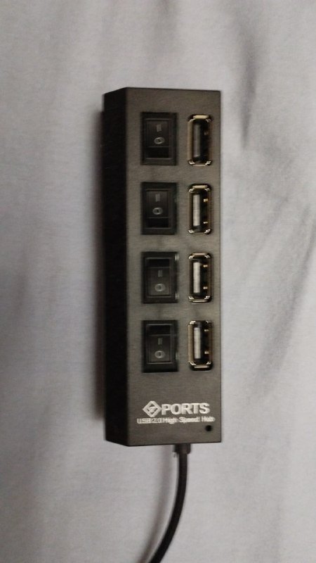 Вебкамера Razer Kiyo Pro, мышь Razer DeathAdder, WI-FI Repeater, USB-HUB USB-HUB