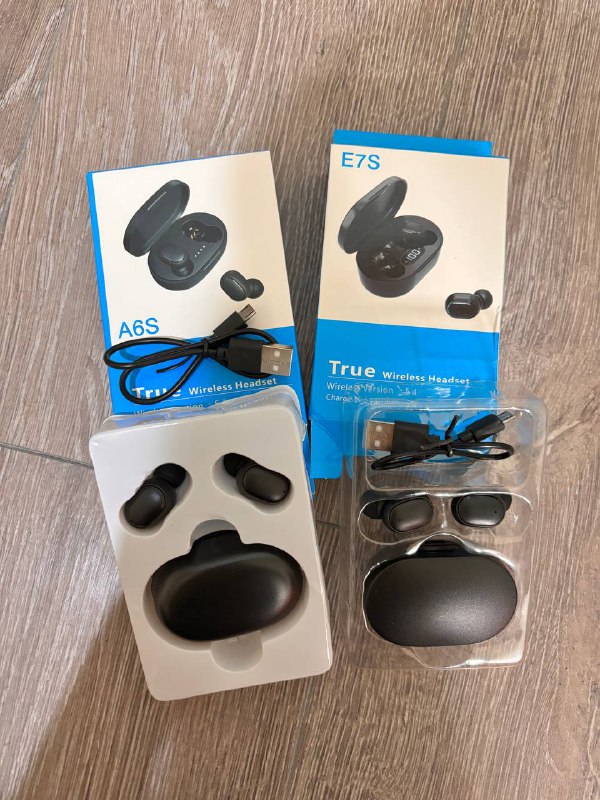 True wireless headphones, various models 5