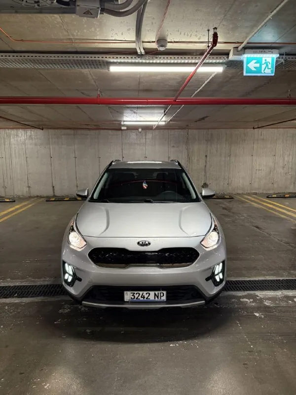 KIA NIRO 1