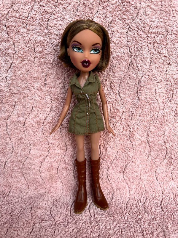 Лот кукол барби, три куклы с одеждой и аксессуарами 2