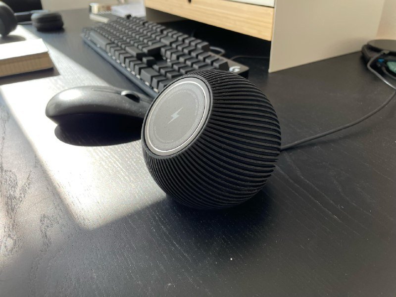 Magsafe зарядное устройство и декоративная подставка