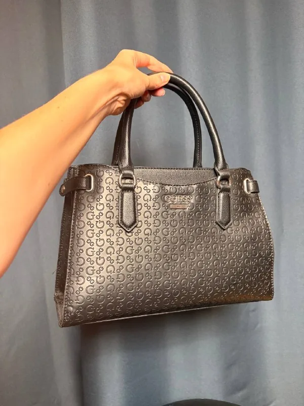 Сумки Guess, Calvin Klein и зеркальная сумка 1