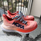 Женские кроссовки Hoka 2