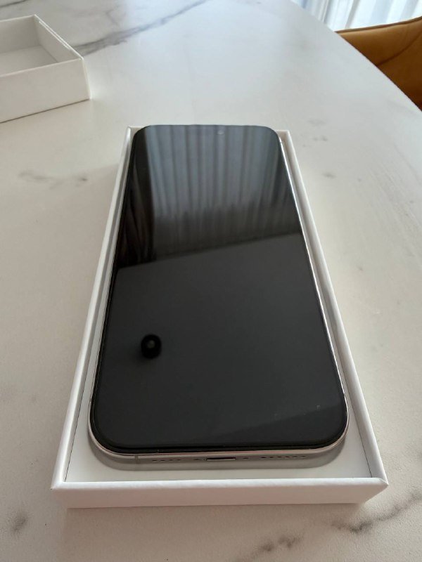 iPhone 16 Pro Max 256 gb 2