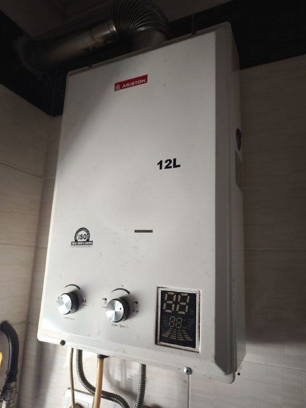 Карма бета 5, Водонагреватель газовый Аристон