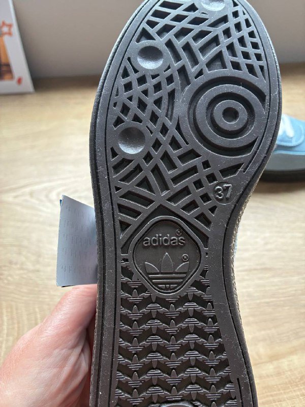 Женские кроссовки Adidas голубые размер 37 2