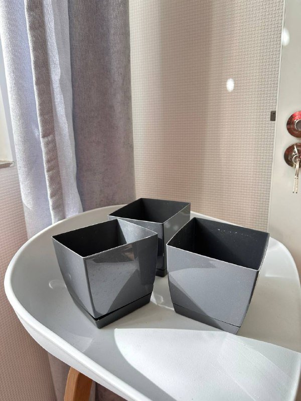 Горшки цветочные 3 шт, цветок в горшке 2