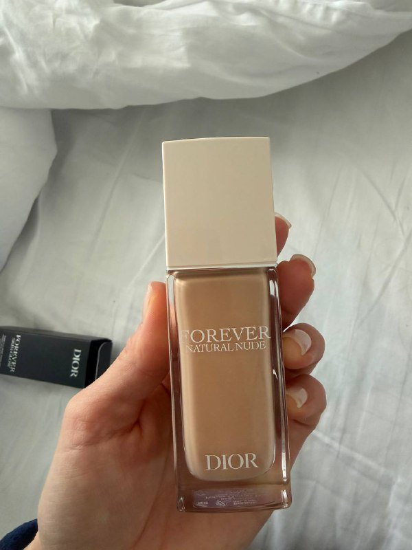 Тональный крем Dior Forever Natural Nude 2N 2