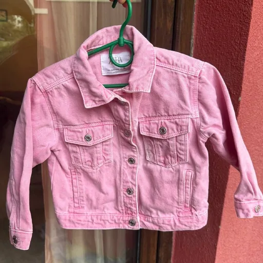 Джинсовая куртка Zara, куртка Bobozone, худи Zara, вышиванка