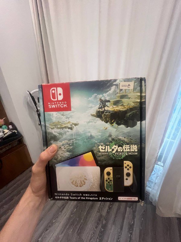 Nintendo Switch полный комплект с игрой Фифа 25