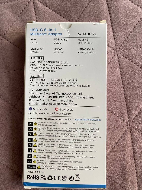 USB-C 6-in-1 multi adapter 2