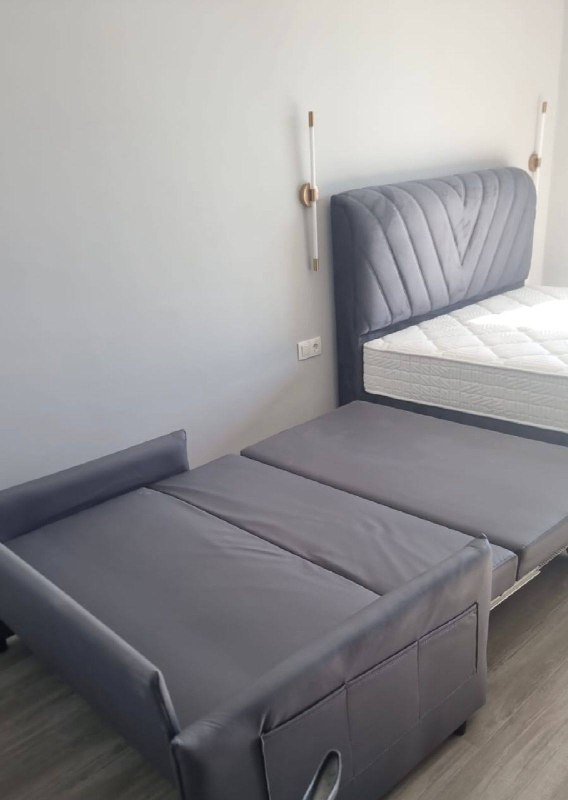 Компактный раскладной диван с базой 3