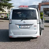 Nissan Serena C26 5