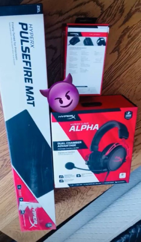 Hyperx Pulsefire Haste 2, Hyperx Cloud ALPHA RED, Hyperx Pulsefire Mat 2XL
