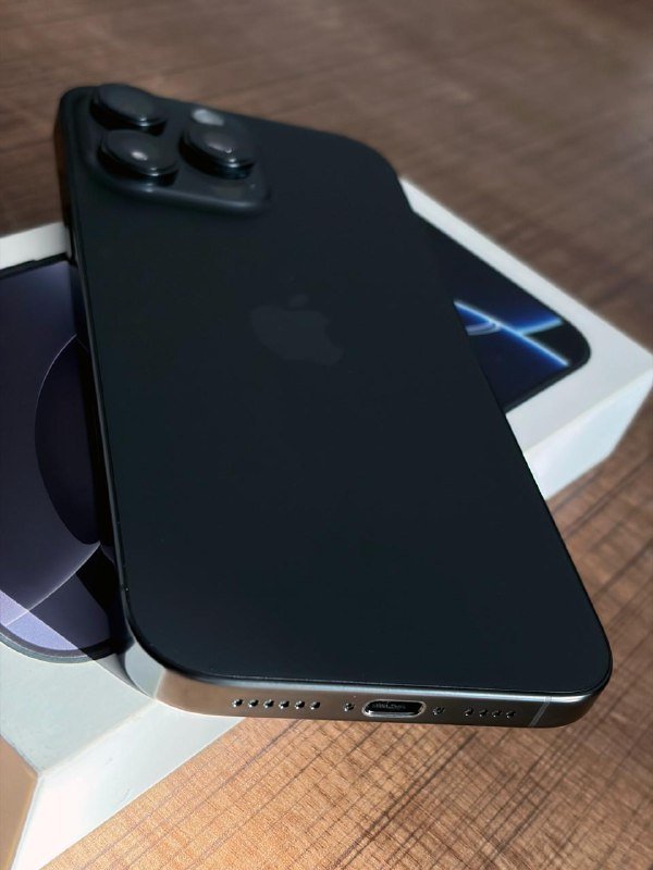 iPhone 16 Pro Max 256 Black Titanium 5