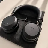 SteelSeries Arctis 7+, Jabra Evolve2 75 1