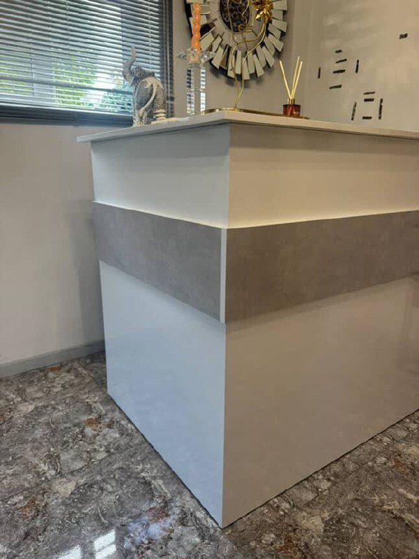 стол ресепшена