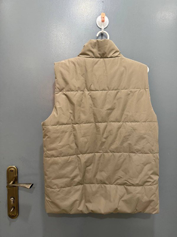 Жилетка новая размер 48 2