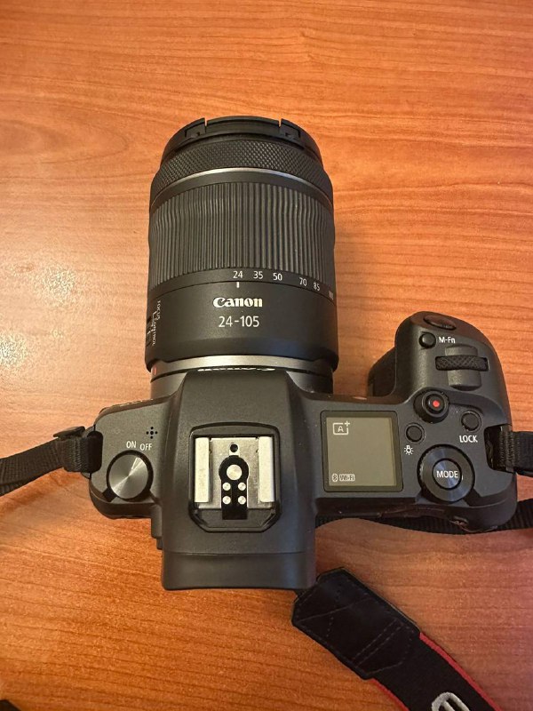 Фотоаппарат Canon EOS R, карта памяти и батарея 3