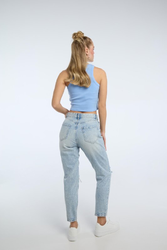 Джинсы Mom fit светлые New Yorker Amisu размер 32 XS