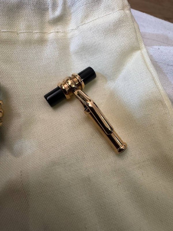 Запонки Mont Blanc в идеальном состоянии