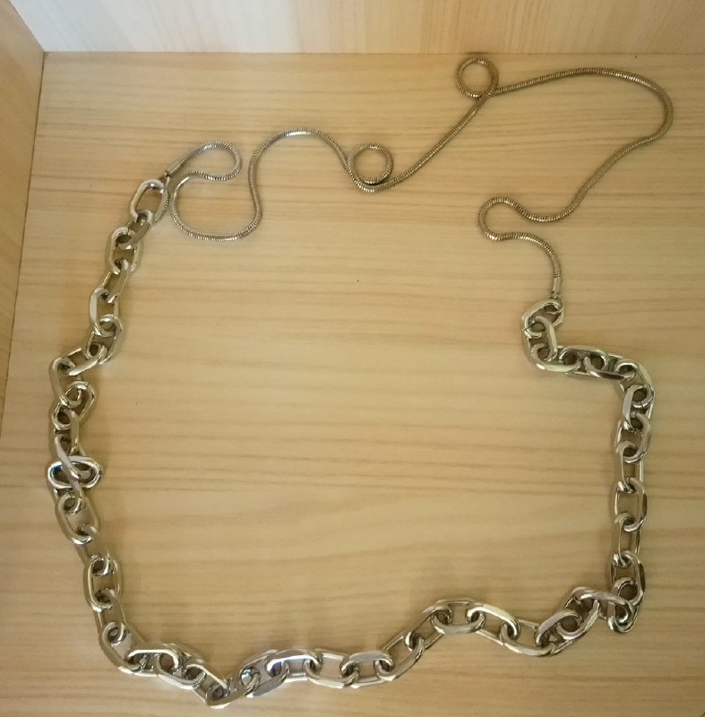 Базовая цепочка бижутерия 136 см