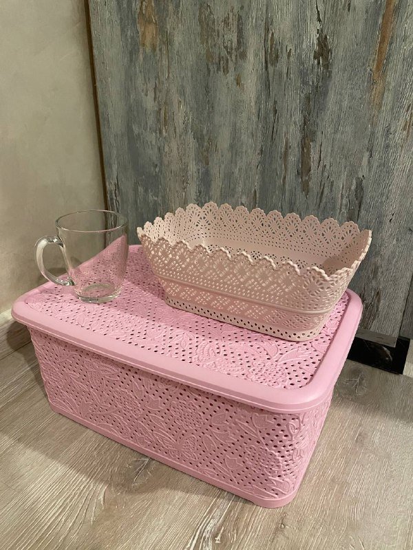 Посуды и кухонные принадлежности: чайник, кружки, тарелки, сковорода и емкости 3