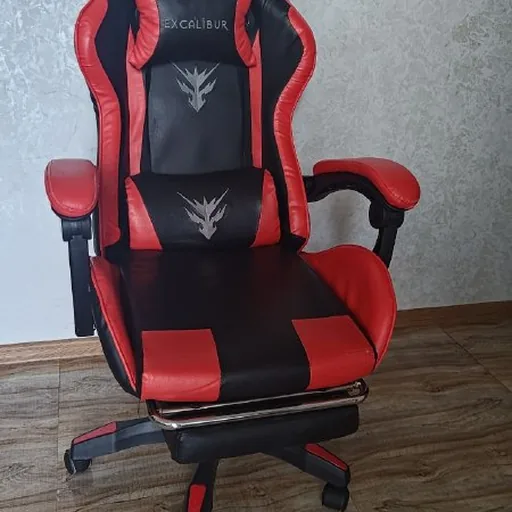Офисное кресло