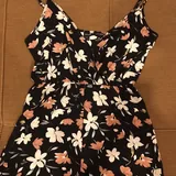 New H&M leggings, beige dress, romper with shorts 3