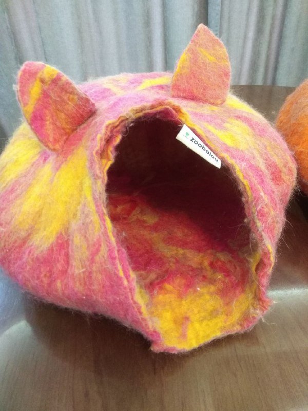 Домики для кошек или маленьких собак оранжевый, малиново-жёлтый 3