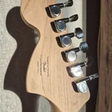 Fender Squier Affinity Stratocaster 4