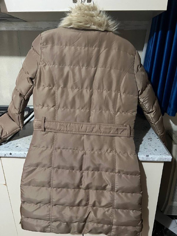 пуховик женский размер S 2