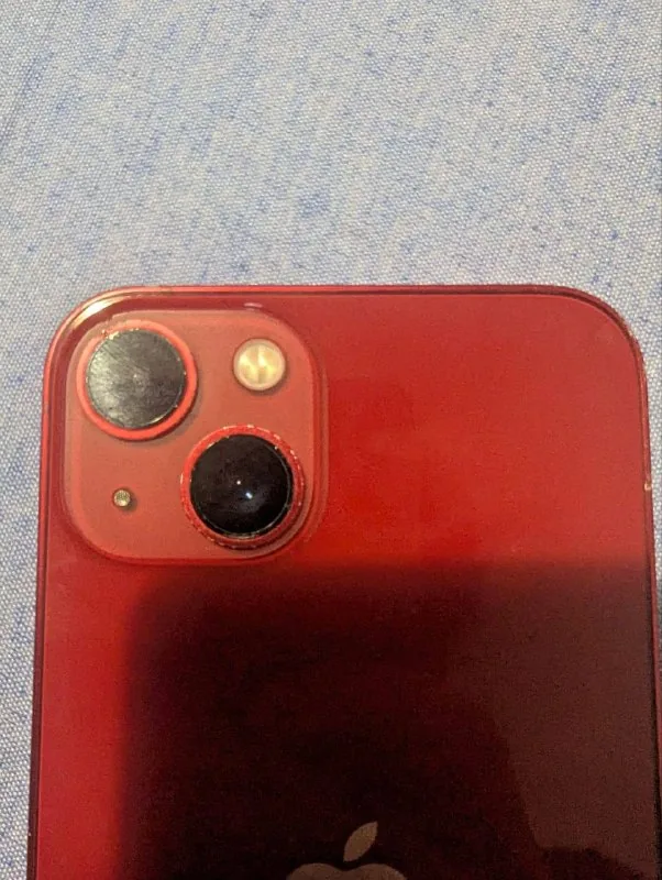 iPhone 13 Red 128GB 1