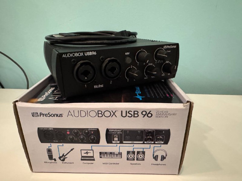 KORG NanoKontrol 2, Novation Launchpad Mini MK2, Presonus AudioBox USB 96, AKG K72 наушники 3