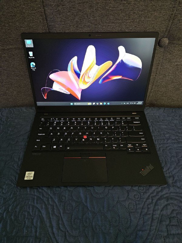 Ноутбук Lenovo Thinkpad X1 Carbon 8th Gen i5-10310U 256GB 8GB 14" FHD Laptop PC