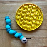 Интерактивный мишка, каталка, pop-it, щётки-бананы 4
