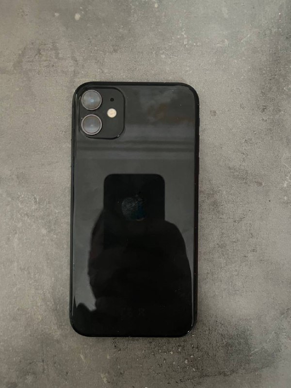 iPhone 11 Black 128 GB, зарядка, чехол 3