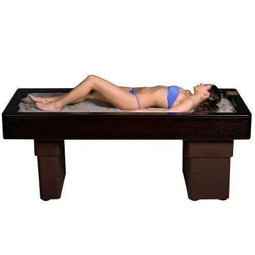 немецкая массажная кушетка из натурального дерева с подогревом