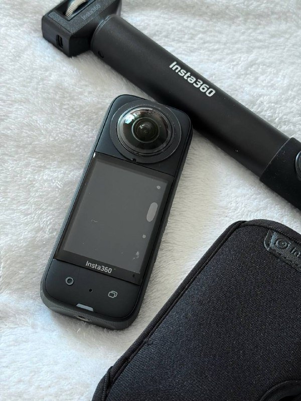 Insta360 X3 камера с аксессуарами 4