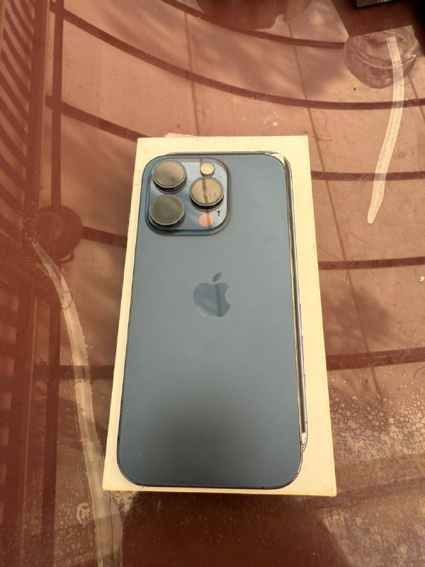 iPhone 15 Pro 128 ГБ 4